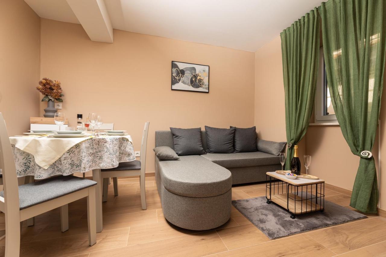 Apartments Neptun Baška Extérieur photo