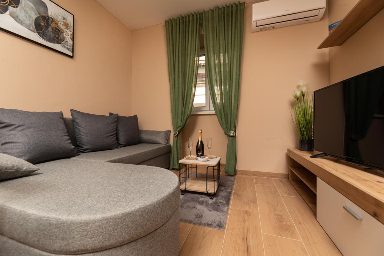 Apartments Neptun Baška Extérieur photo